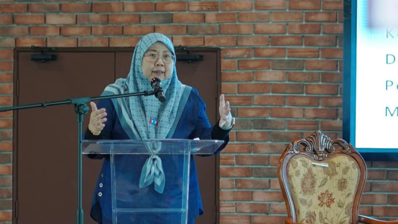 PKR candidates sign loyalty pledge, RM10 million bond - Fuziah