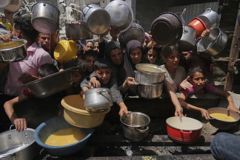 Israeli defense minister warns of Gaza City’s destruction unless Hamas yields to his country’s terms
