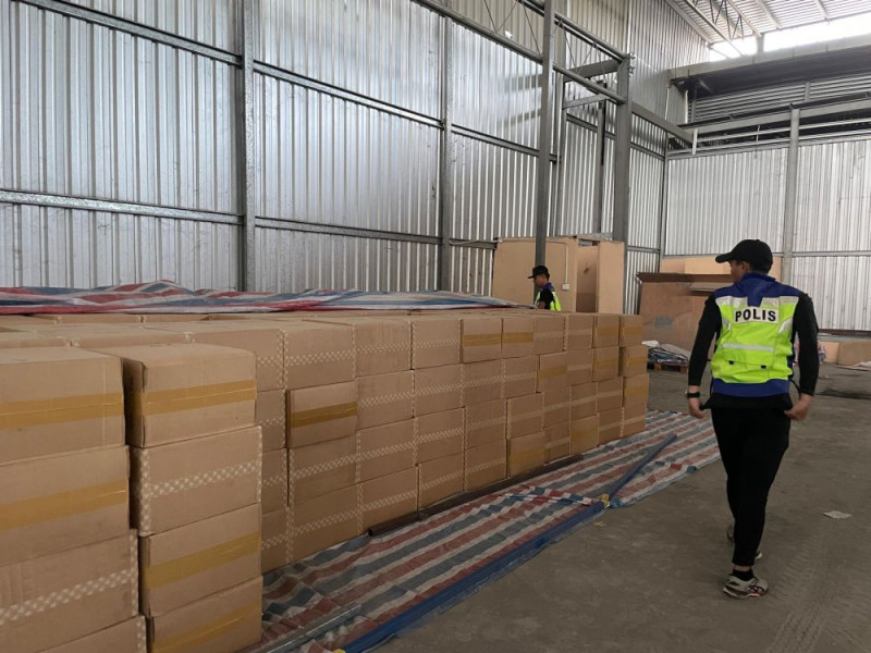 Sarawak authorities seize nearly RM20 million in illegal electronic waste