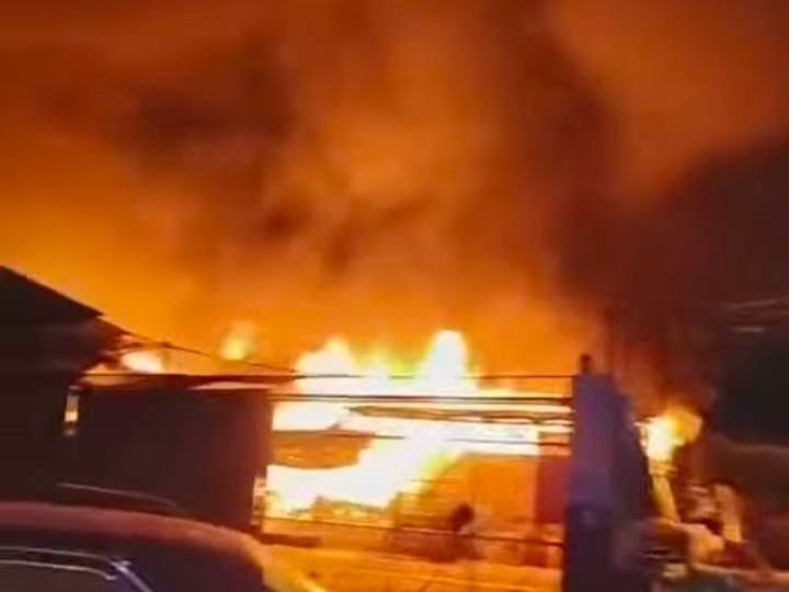 Firefighters contain blaze near George Town’s Chew Jetty saving nearby petrol station