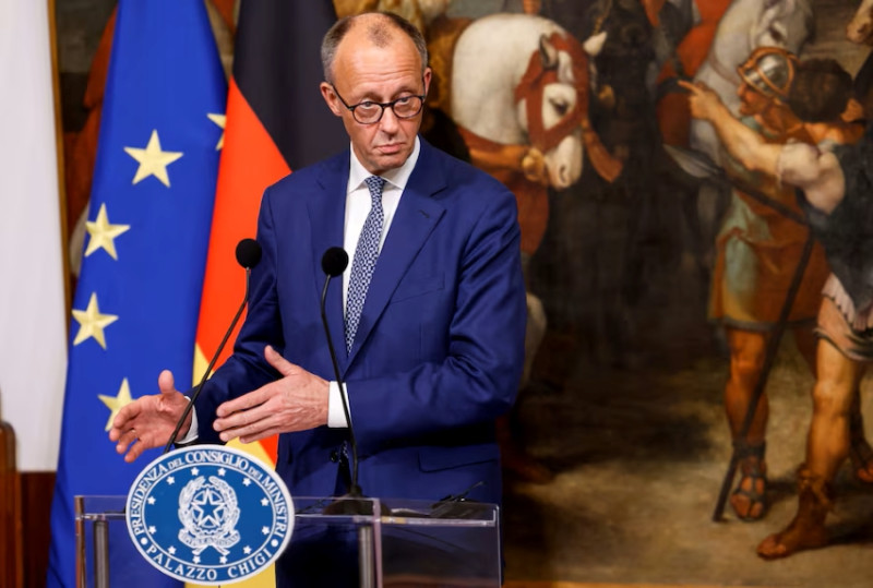 Germany, Italy say Europe's leaders 'far from' talks on troop deployment in Ukraine