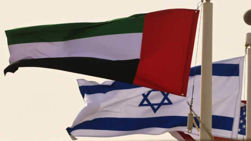 UAE eyes deals on first official visit to Israel