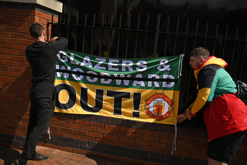 Premier League reveals plan to avoid Super League repeat as police probe United protest