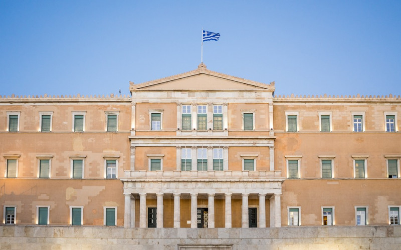 Greek president issues decree dissolving Parliament