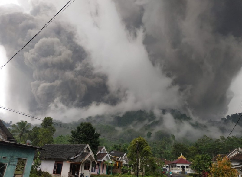 My daughter went missing when Mt Semeru erupted: Indonesian mother