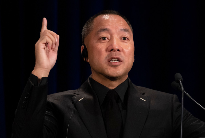 US arrests Chinese tycoon who backed Trump adviser Bannon