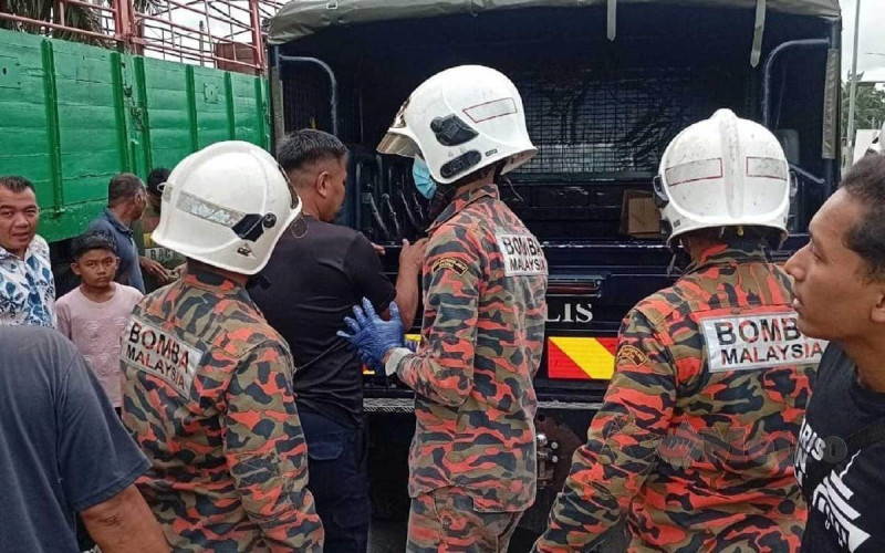 12-year-old boy dies after motorcycle crashes into lorry in Gurun