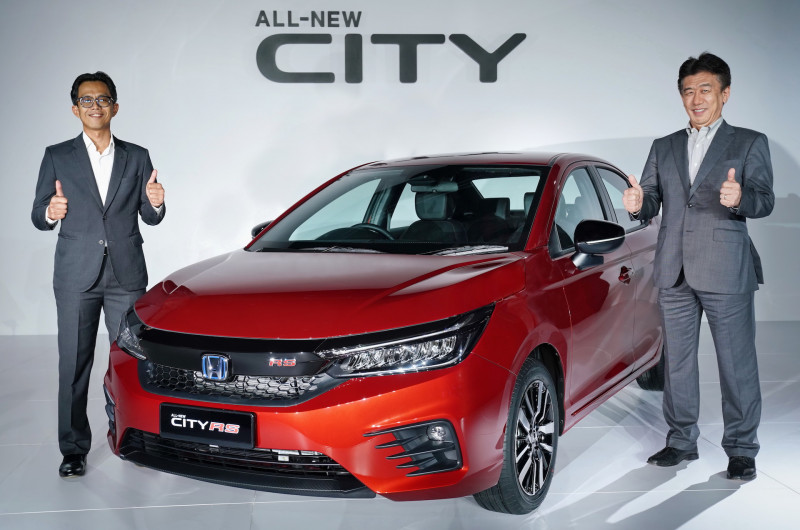Middle class Malaysians are still buying new cars
