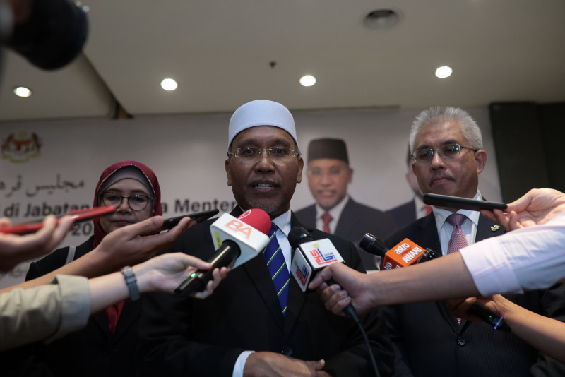 PAS against holding GE15 this year: Idris