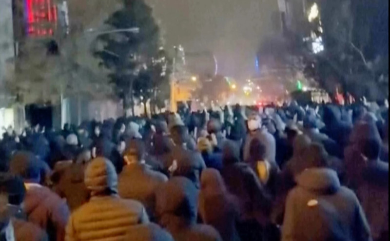 Iran falls quiet after deadly protests as cleric calls for executions and threatens Trump