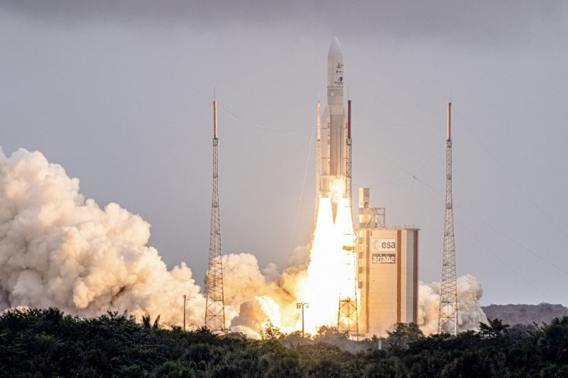 James Webb telescope sets off on million-mile voyage