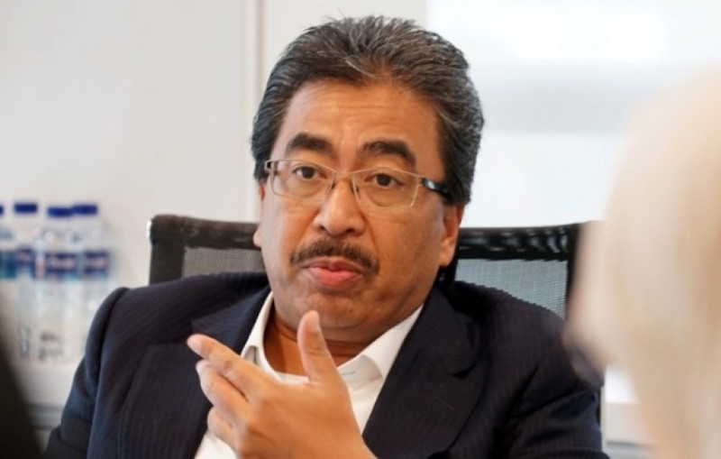 Minister shoots down talk of Cabinet reshuffle