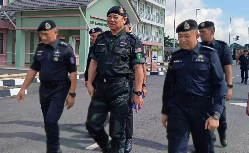 Police urge responsible conduct as election campaign opens smoothly with 26 permits approved