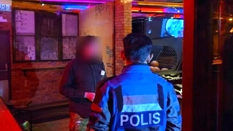 Foreigner brandishes weapon during Immigration raid in Bukit Bintang nightlife district