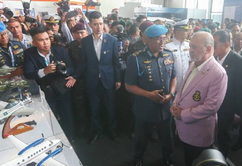 King graces Lima '25 in Langkawi