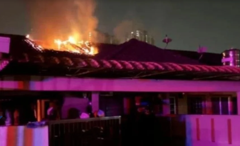 Pregnant woman suffers breathing difficulties after fire destroys two Kajang terrace houses
