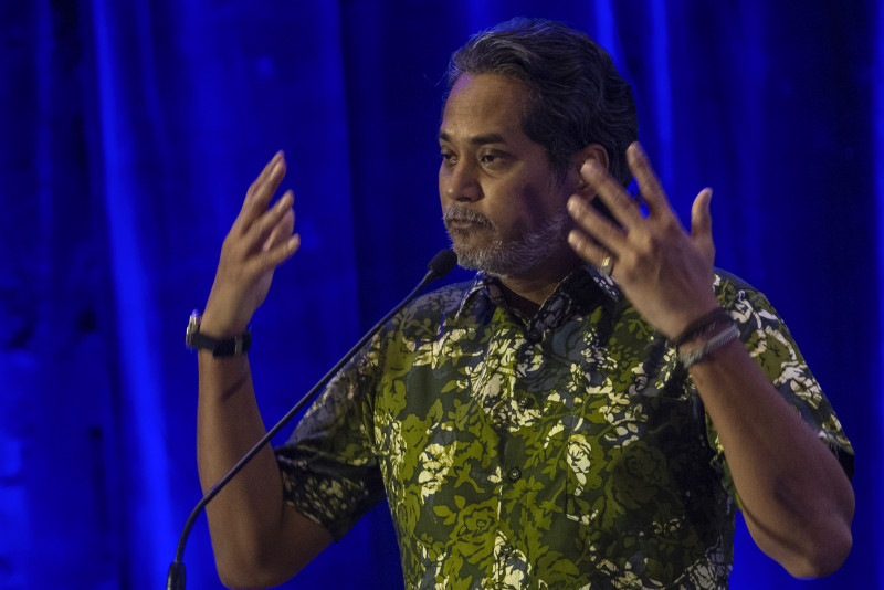 Khairy thanks Tok Mat, keeps mum over replacement seat for GE15