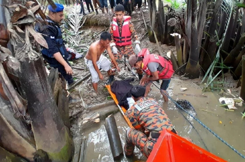 Body of man fatally attacked by crocodile while shrimp fishing found