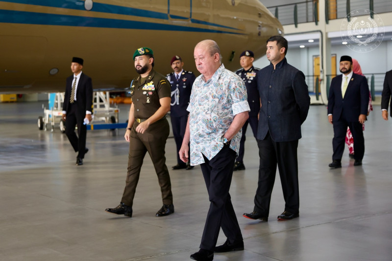 King leaves for Saint Petersburg on special invitation from Russian President