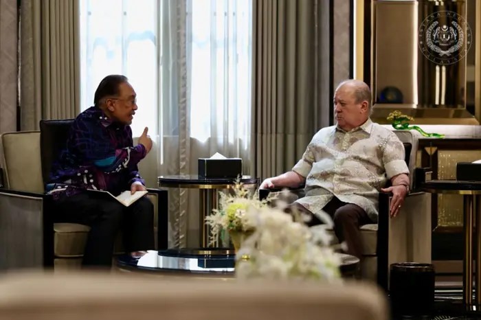 Johor's stability is driven by strong Royal-Federal partnership - Political Analyst