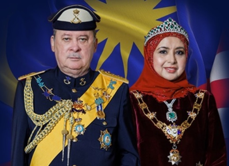 King and Queen extend Wesak Day greetings