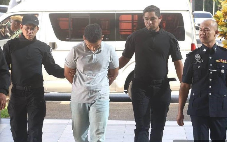 ‘Peeping Tom’ shop assistant fined over voyeurism offence at Sentul LRT station