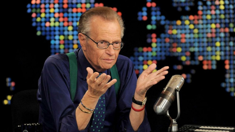Tributes pour in for ‘giant of broadcasting’