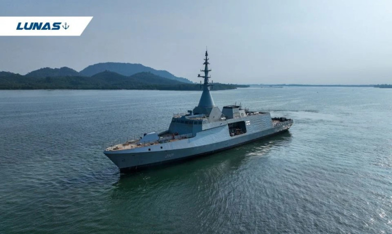 First domestically built littoral combat ship takes to the seas with maiden voyage