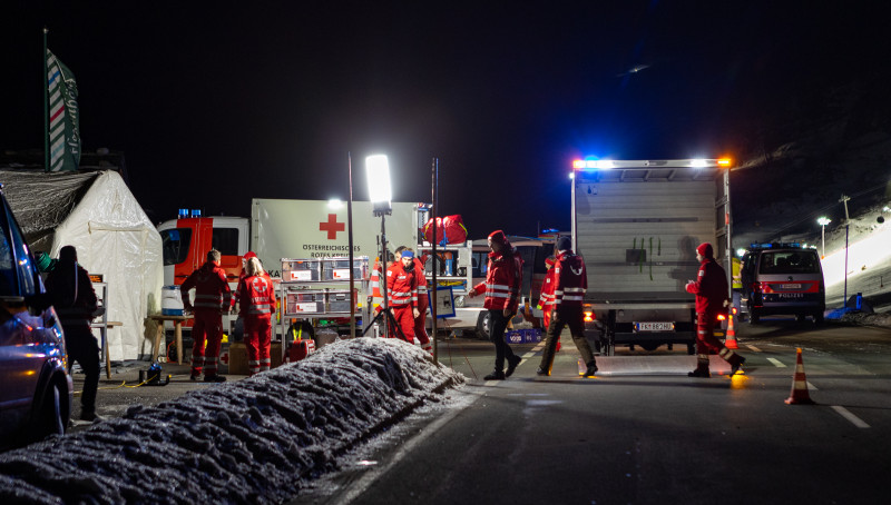 10 skiers accounted for after Austrian resort avalanche