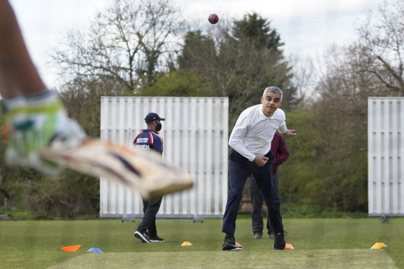 Mayor Khan reveals IPL ambition for London