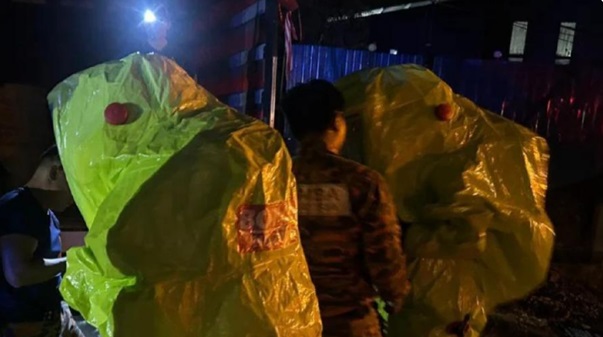 Chemical spill following collision between two lorries in Sabak Bernam