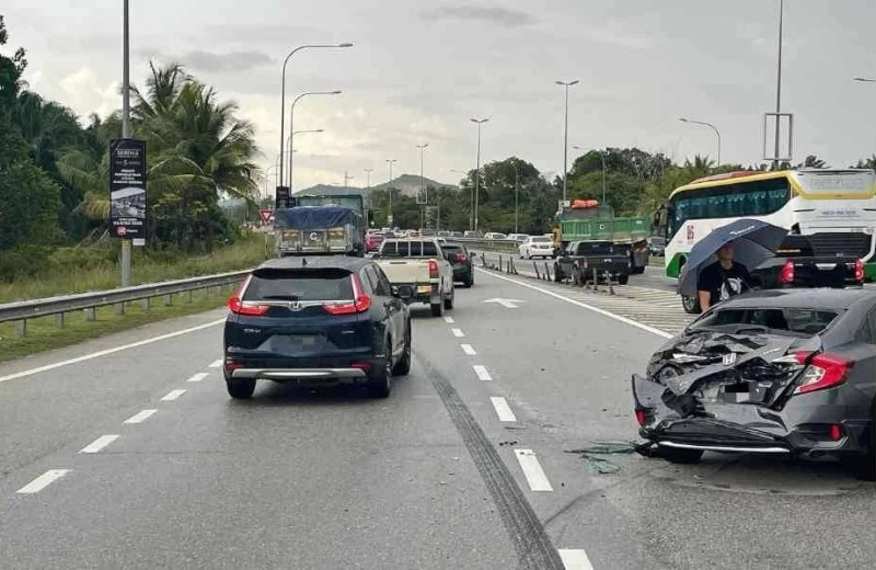 Lorry ploughs through 15 vehicles in Sepang while drunk driver claims life of good Samaritan