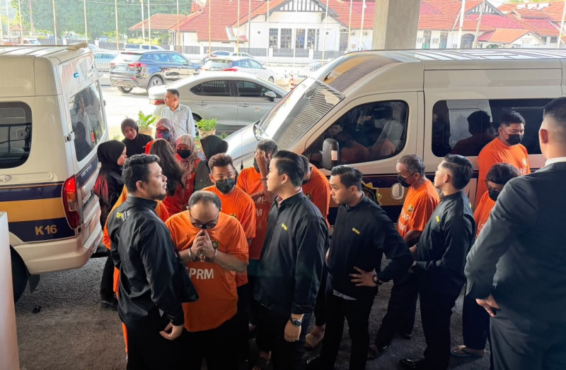 MACC smashes RM2.5 million procurement cartel in sweeping multi state raids