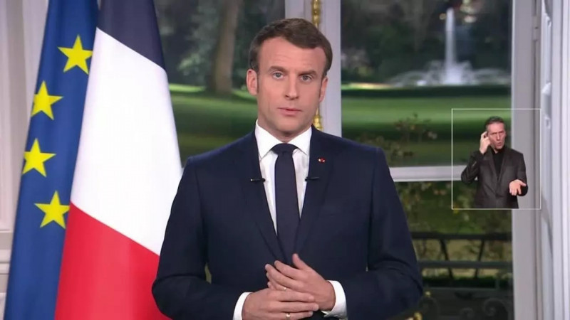 Macron pledges no ‘unjustifiable delays’ in Covid-19 jabs