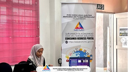 Telcos ordered to buck up network services in Ayer Kuning ahead of by-election
