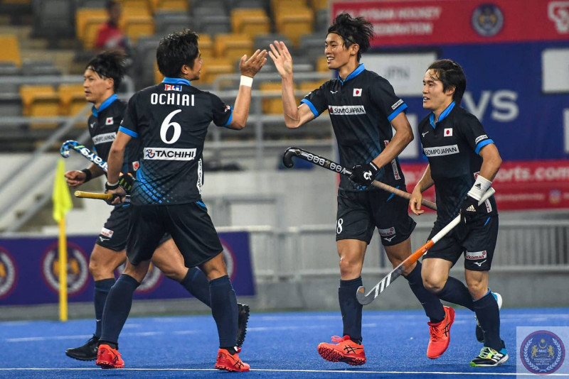 Two-goal Zendana gives Japan win over Great Britain