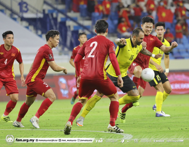 Australia march into next phase of World Cup qualifying