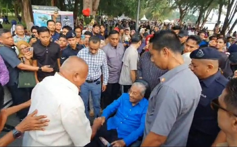 Langkawi has realised only half its tourism potential, says Mahathir