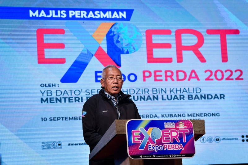 Rural Development Ministry to submit plans on growing Risda smallholders’ income to PM