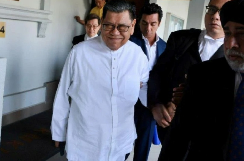 Tan Sri denies RM452 million CBT and money laundering charges