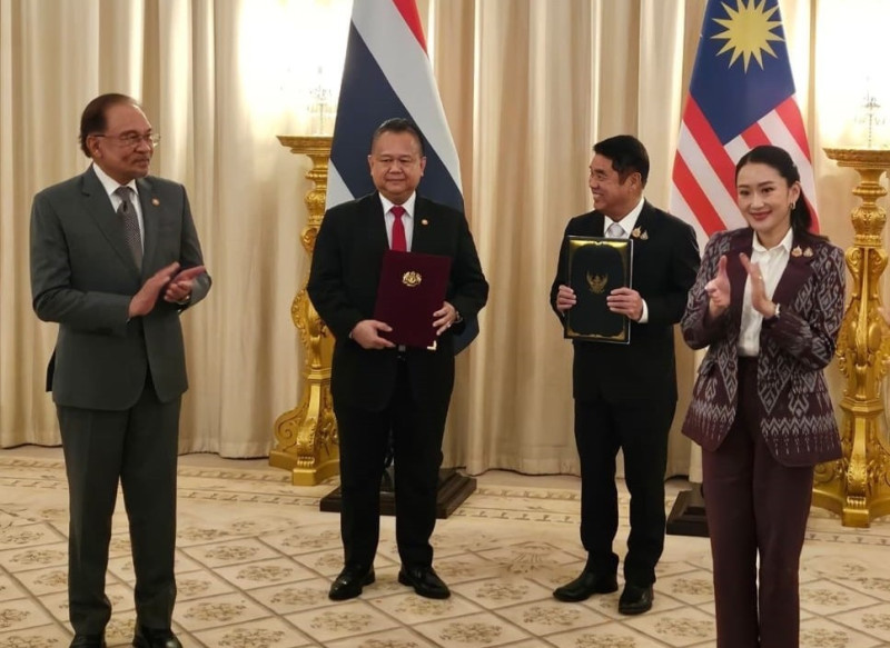 Malaysia - Thailand sign landmark agreement on second cross-border bridge at Rantau Panjang-Su-Ngai Kolok
