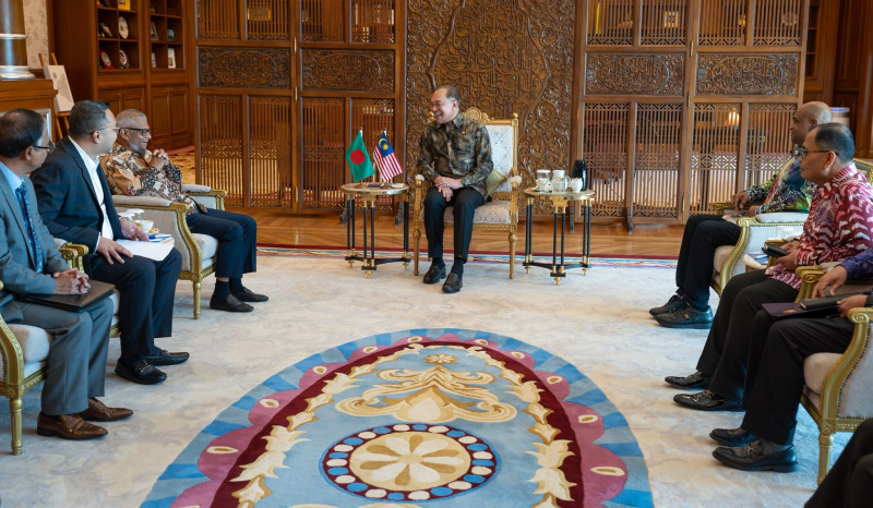 Malaysia - Bangladesh move to reset labour migration framework with transparency drive