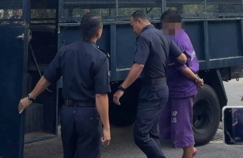 Woman fatally slashed by husband taken to Melaka hospital for post-mortem