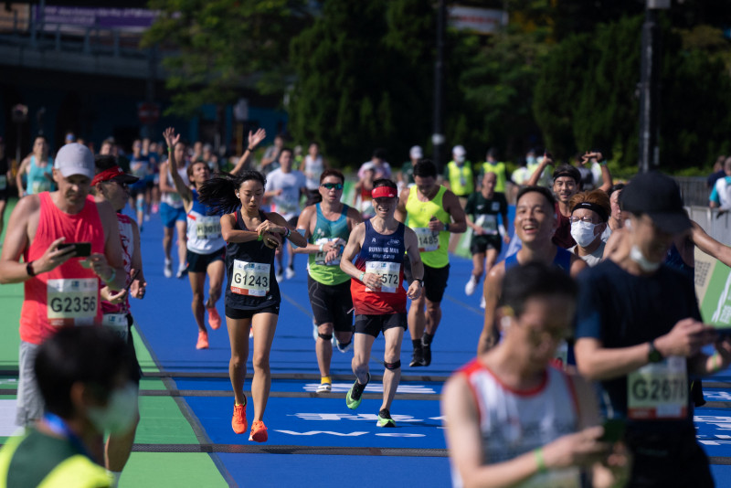 Hong Kong Marathon: Runners forced to change, cover ‘political’ slogan