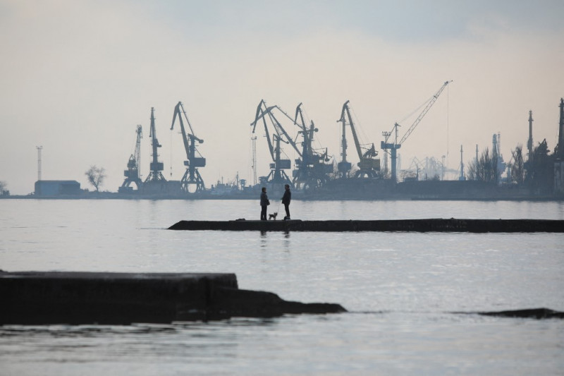 Strategic Ukrainian port Mariupol ‘blockaded’ by Russian forces: mayor 