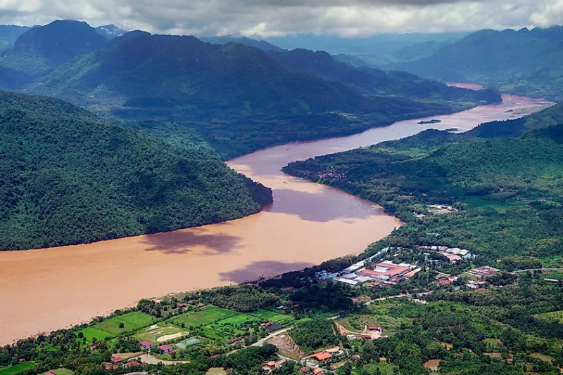 Measuring real cost of sand mining in Mekong | World | The Vibes