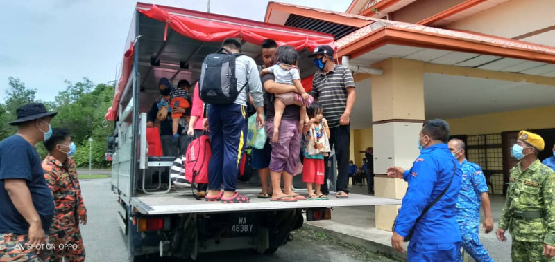 24 villagers evacuated from 3 villages in Membakut, Sabah
