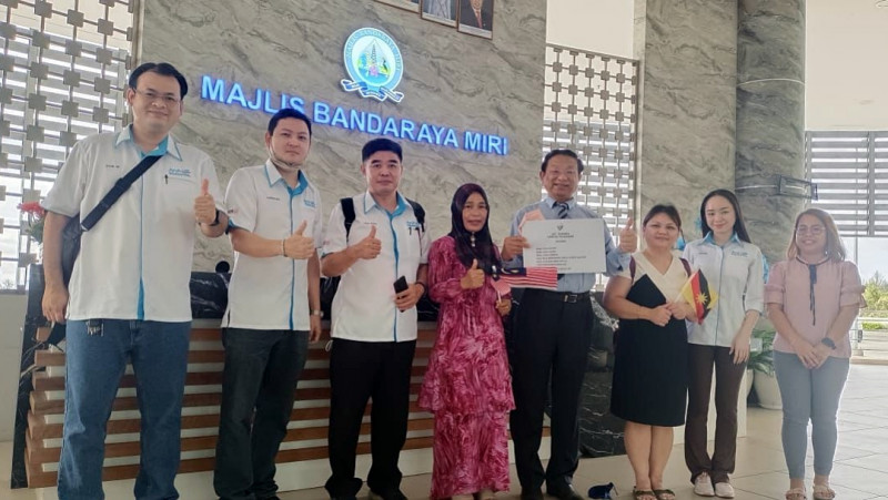 Miri incumbent Dr Teo delays retirement plan to fulfil development wishlist
