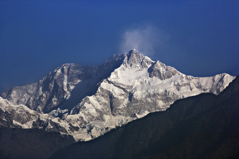 Indian climber dies on Himalayan peak