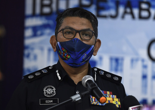 Illegal lotto purchase: no abuse of power during checks, cops say
